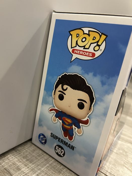 Superman 562 pop heroes funko