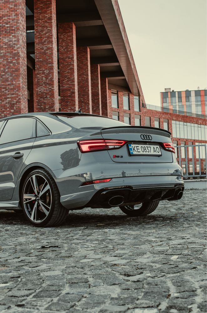 Audi RS3 2020
