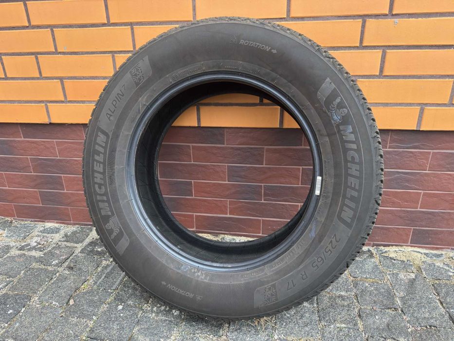 Michelin Alpin 7 106H XL Іспанія 2024 (проїхали 1 сезон)