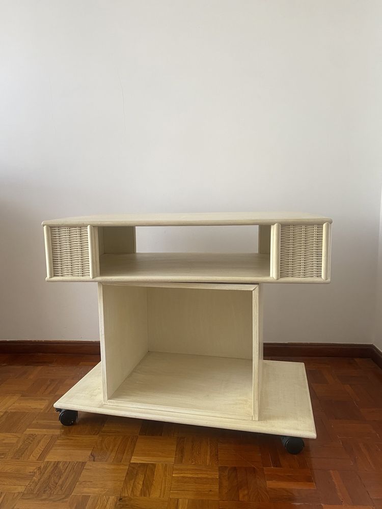 Móvel Vintage para TV branco - BAIXA de PRECO