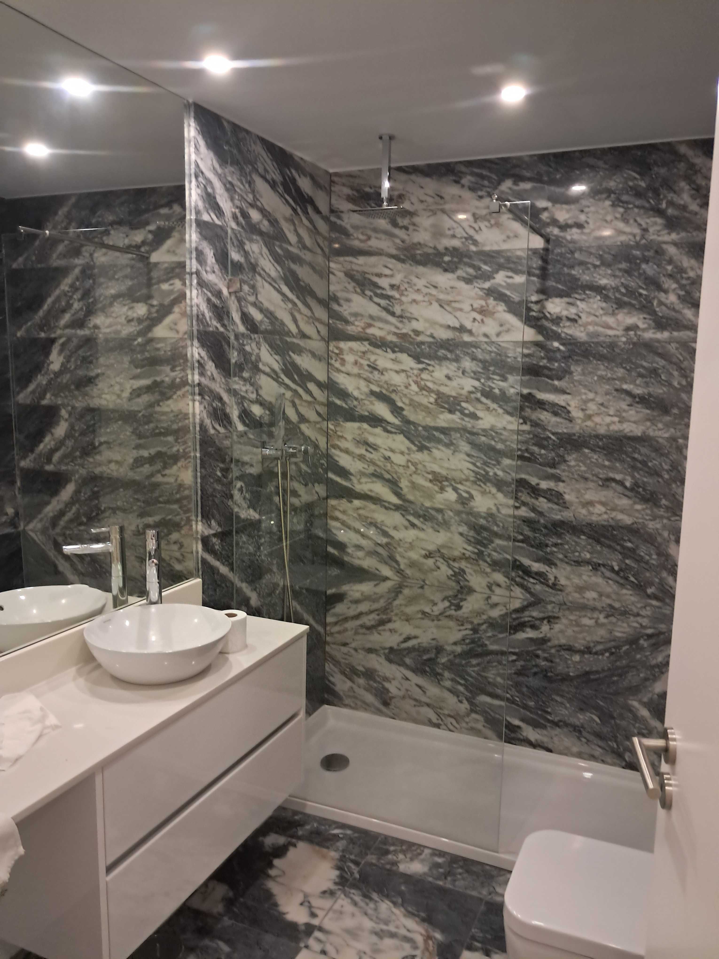 T-2 Baixa chiado. Centro Lisboa. MobiladoEQUIPADO.
