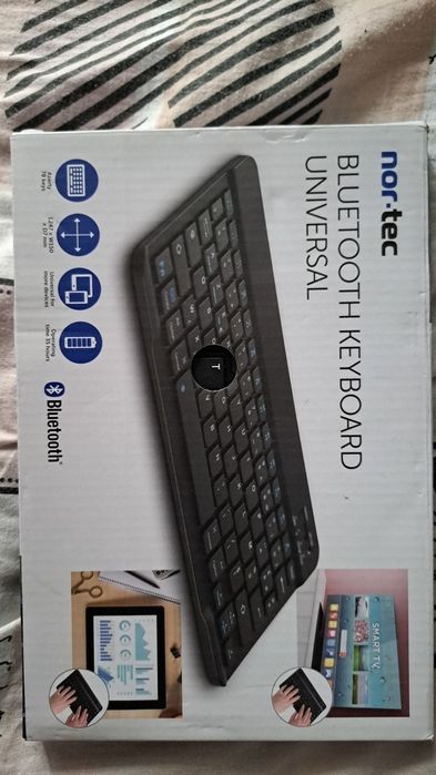 Продам універсальну Bluetooth клавіатуру Nor-tec