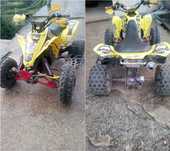 Moto quatro SUZUKI