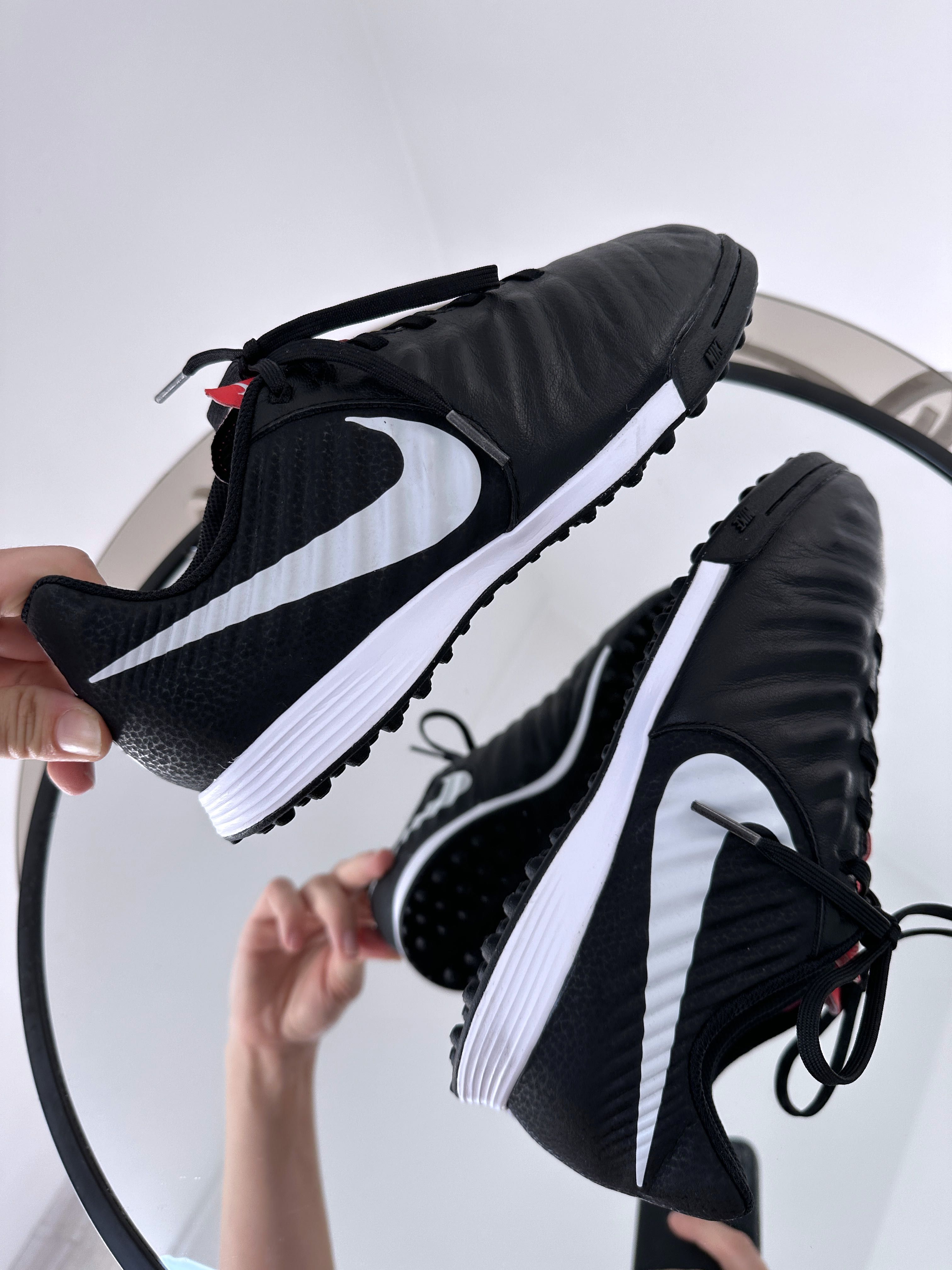 Кожаные сороконожки копочки бампы сороконіжки Nike Tiempo