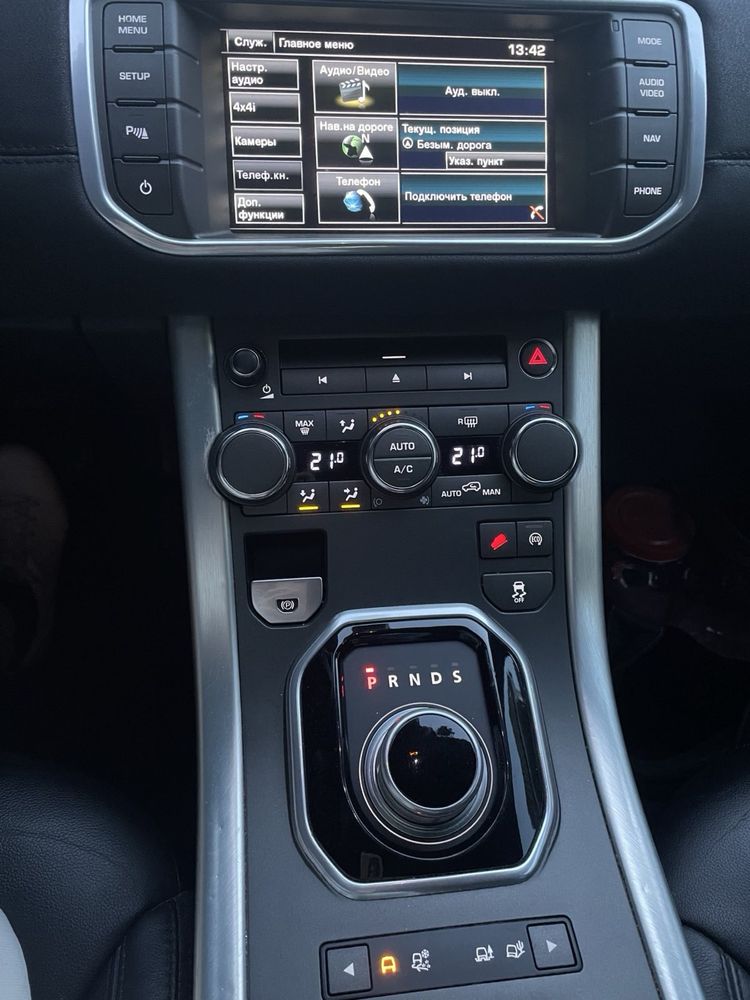Land Rover Range Rover Evoque 2014 I покоління • 2.0T Si4 AT 249 к.с.