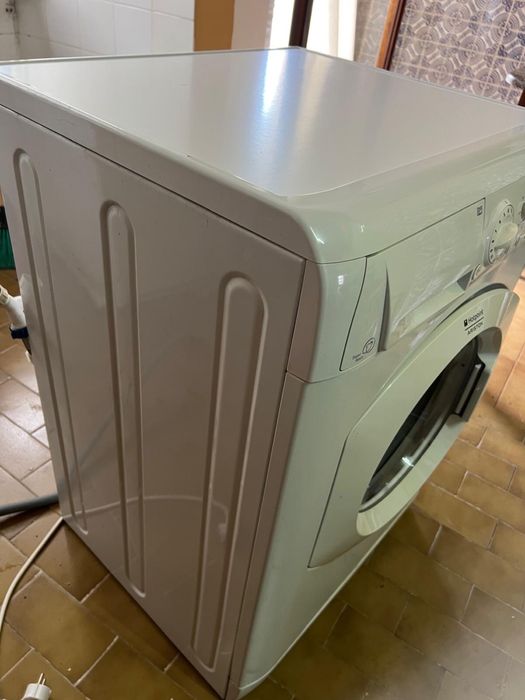 Maquina da roupa marca Hotpoint