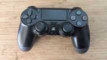 Pad kontroler PS4 Playstation 4 czarny - uszkodzony
