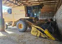 Kombajn New Holland TX30