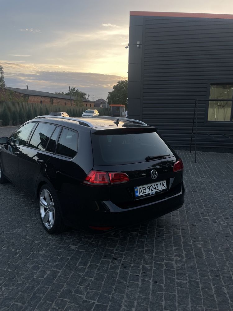 Продам Volkswagen Golf 7