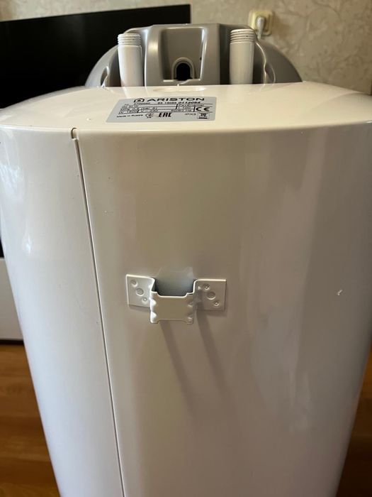 Новый Бойлер (Водонагреватель) Ariston 100 литров