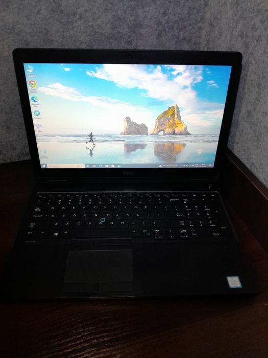 Ігровий Dell 5580 i7-7820HQ/16 Gb/вк940 mx/512 Gb