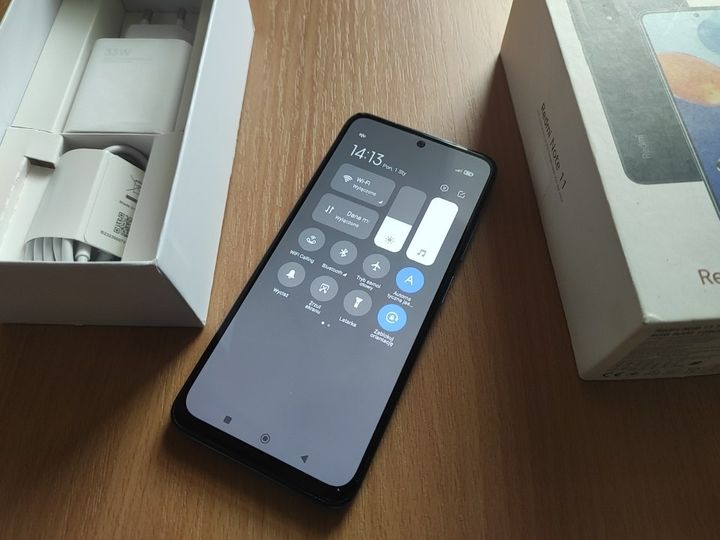 Xiaomi Redmi Note 11 świetny telefon z 128GB pamięci, oraz 4+2GB RAM