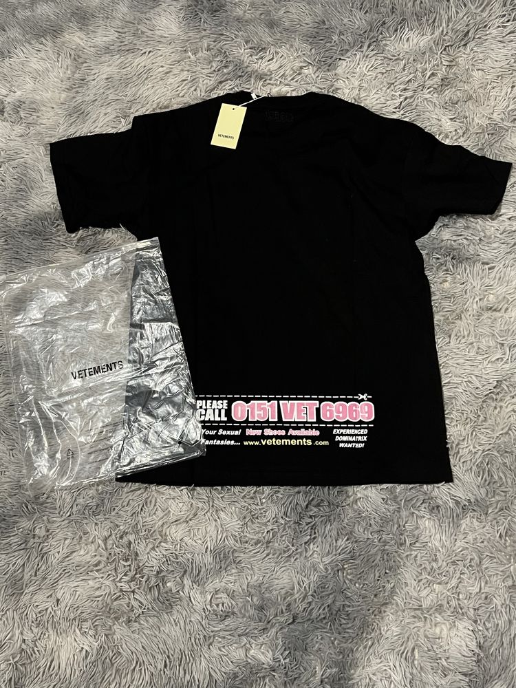 Vetements dominatrix hotline T-SHIRT