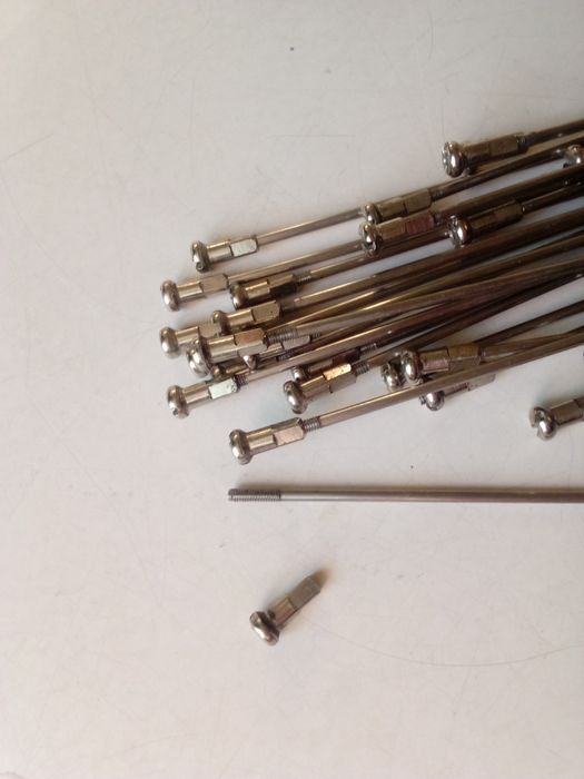 Szprychy DT Swiss 30 sztuk