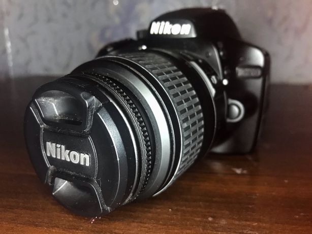 Фотокамера Nikon D3200 18-55 kit+сумка+штатив