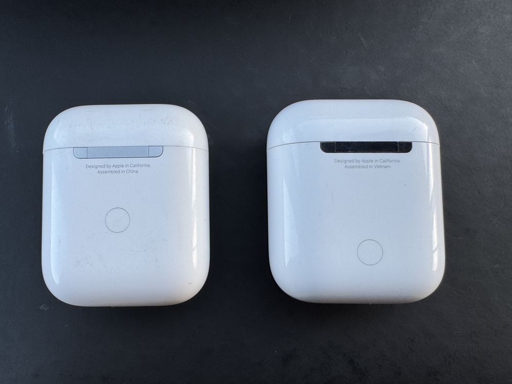 Оригінальниі Зарядні кейс 2серії Charging Case for  AirPods 2