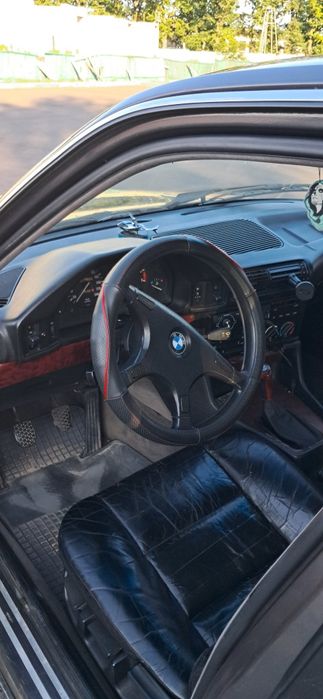 Продам BMW E34 1988 года