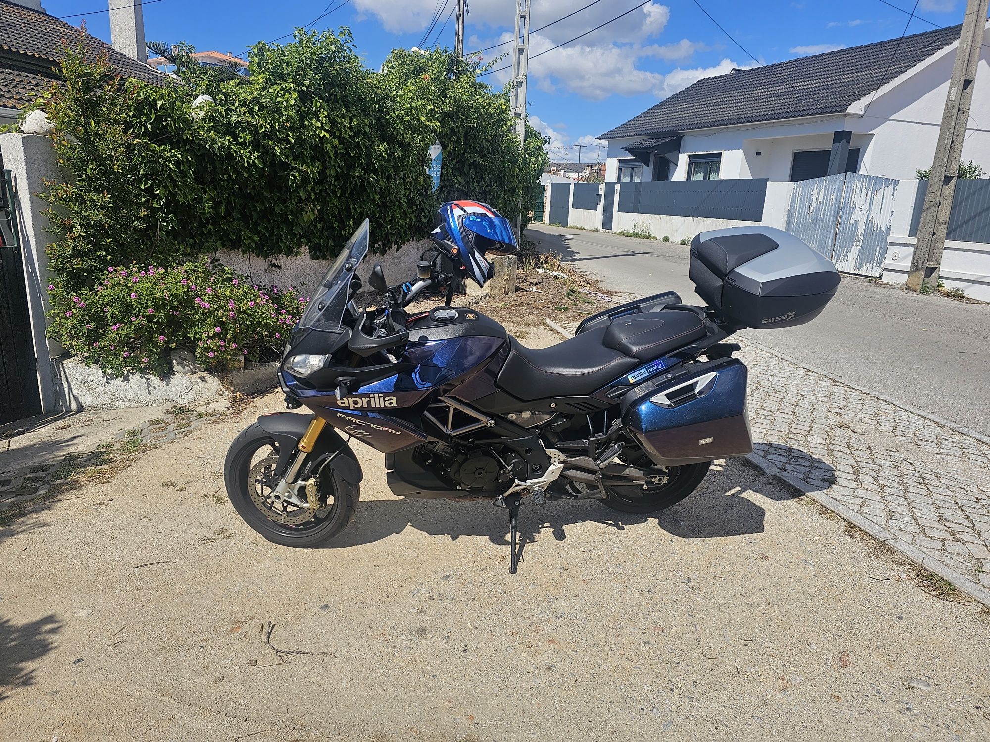 Aprilia caponord 1200 pack tour