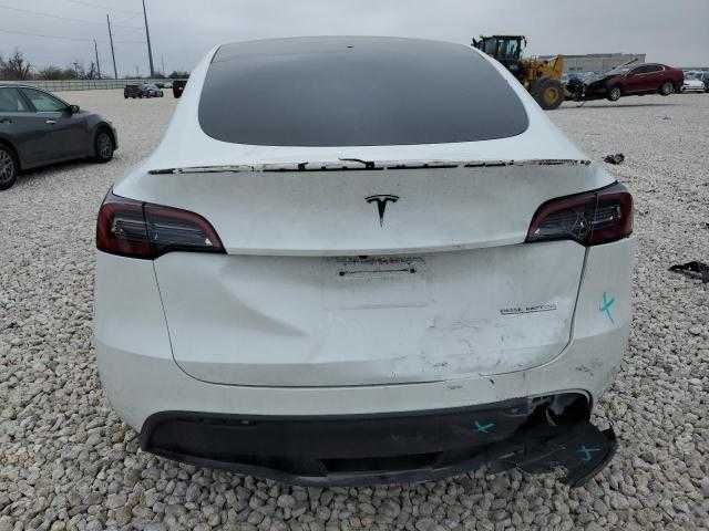 2023 року Tesla Model Y