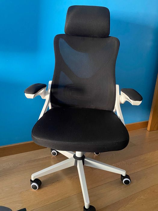 Cadeira de Escritório Ergonómica Yaheetech