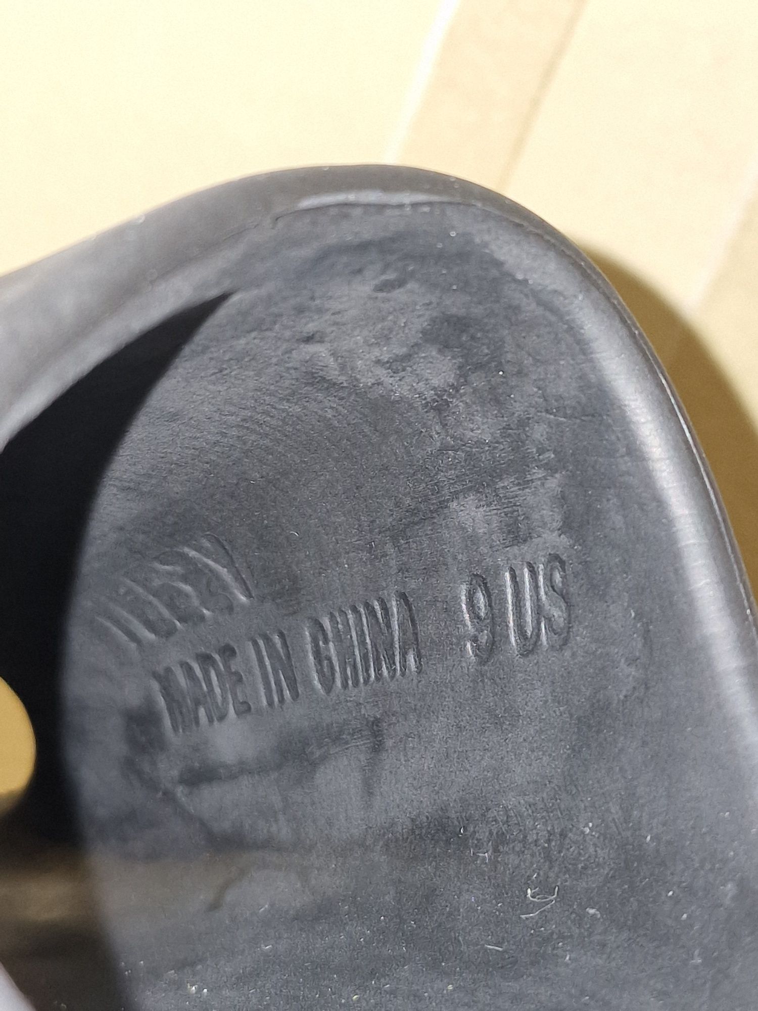Шльопанці Adidas Yeezy розмір 42 2/3