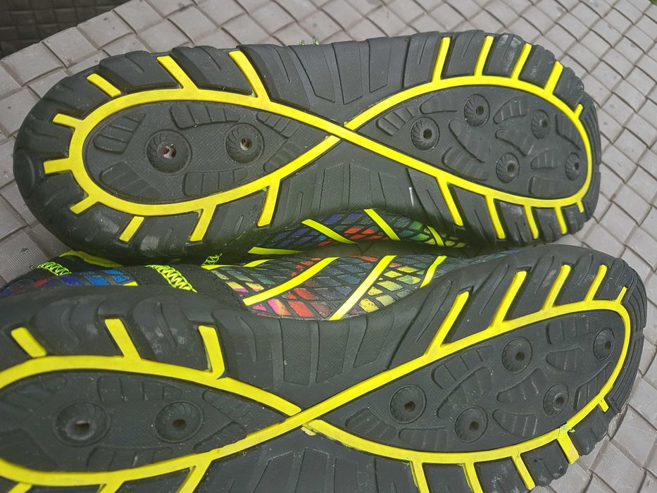 Super buty do pływania 44