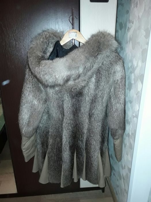 Продам натуральную шубу из крысы