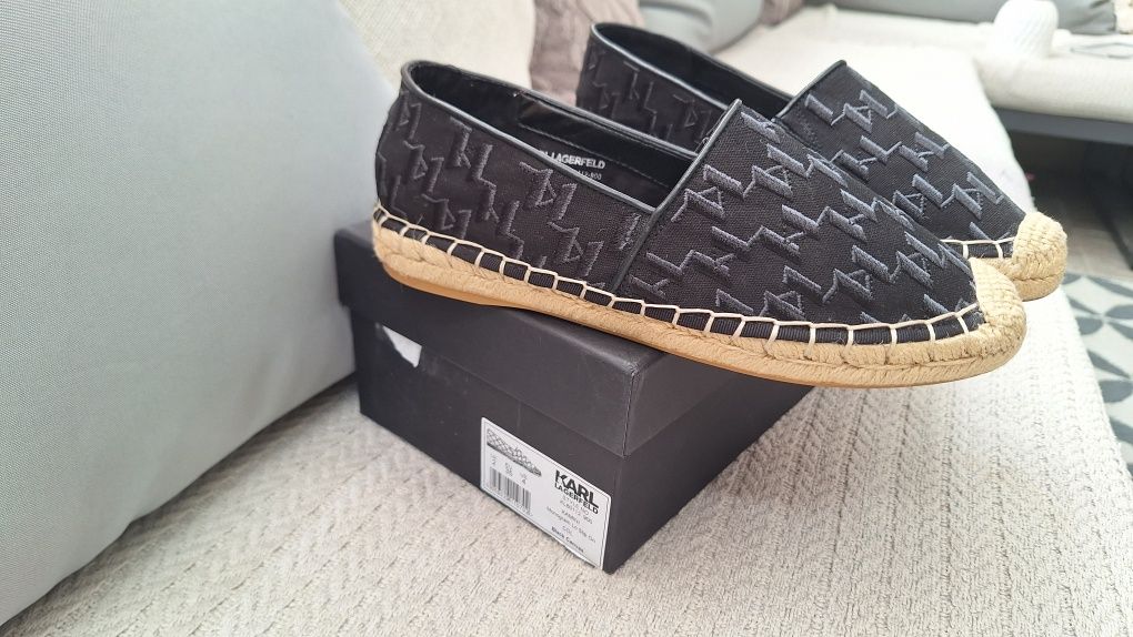 Nowe espadryle Karl Lagerfeld r 35 czarne logowane