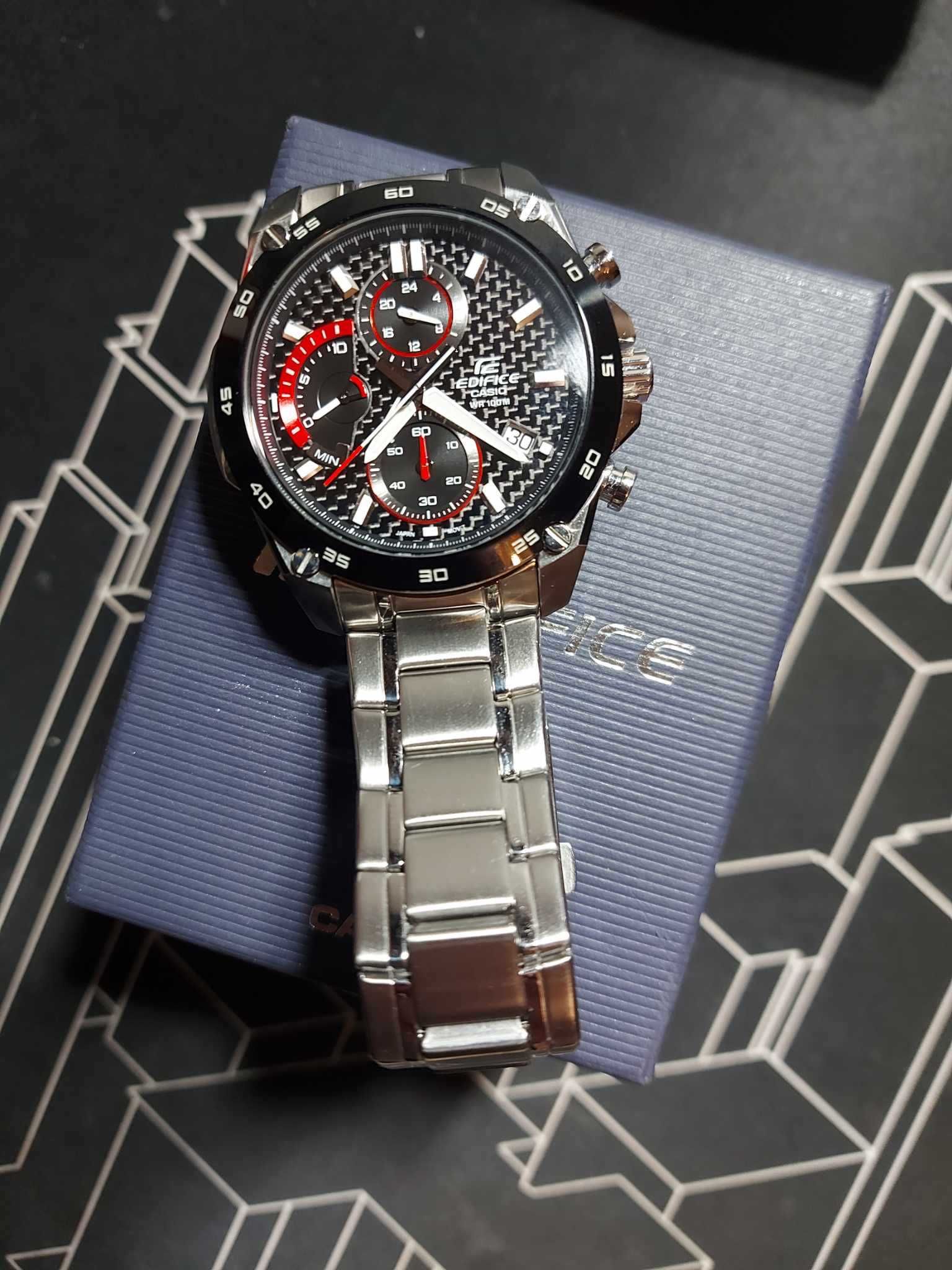 Zegarek Casio Edifice EFR-557CDB-1AVUEF oryginalny praktycznie nowy