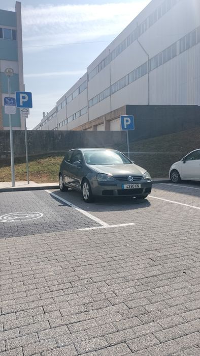 Vw golf V 1.4 FSI confortline