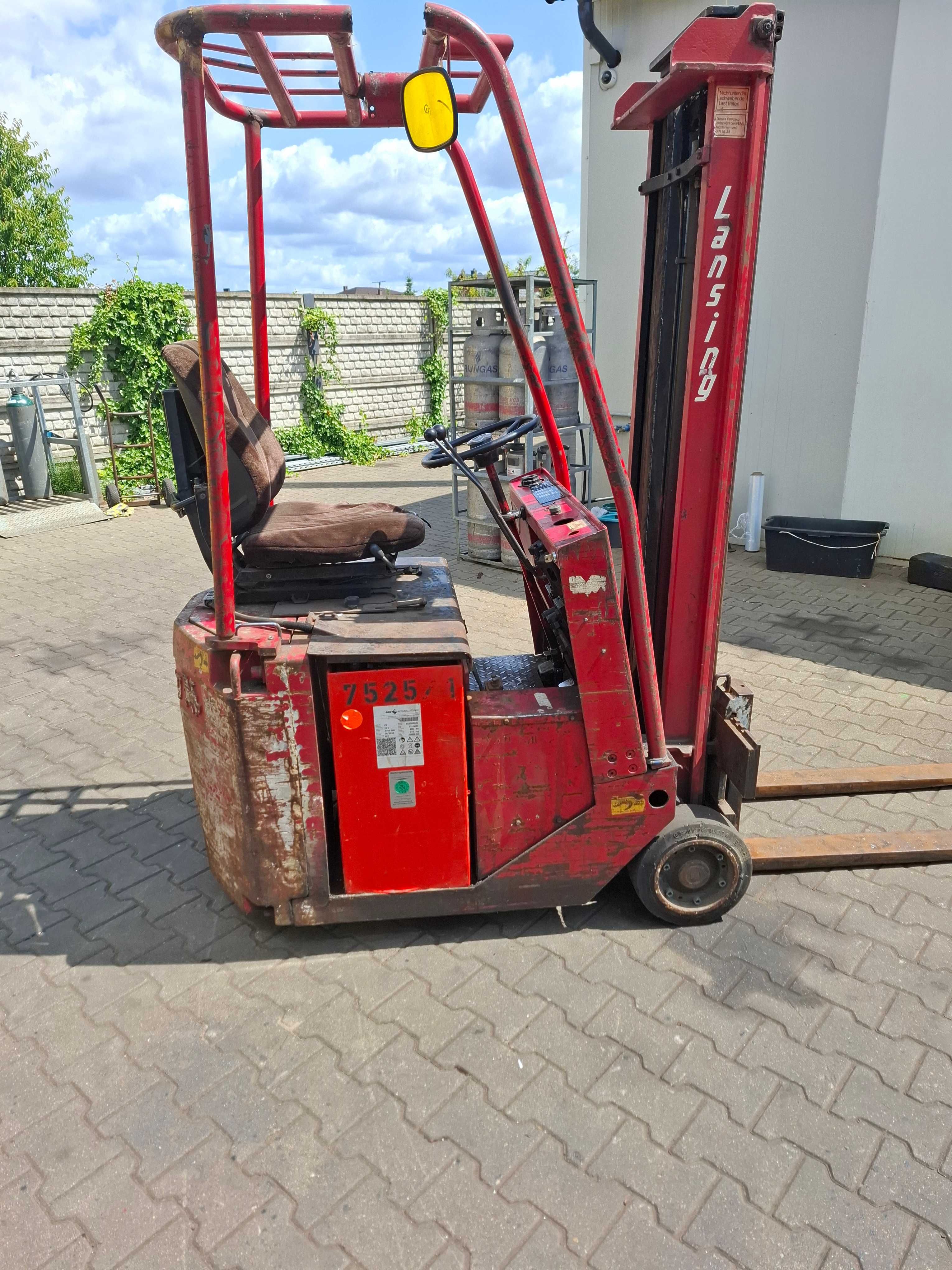 Wózek widłowy elektryczny udźwig 1000 kg