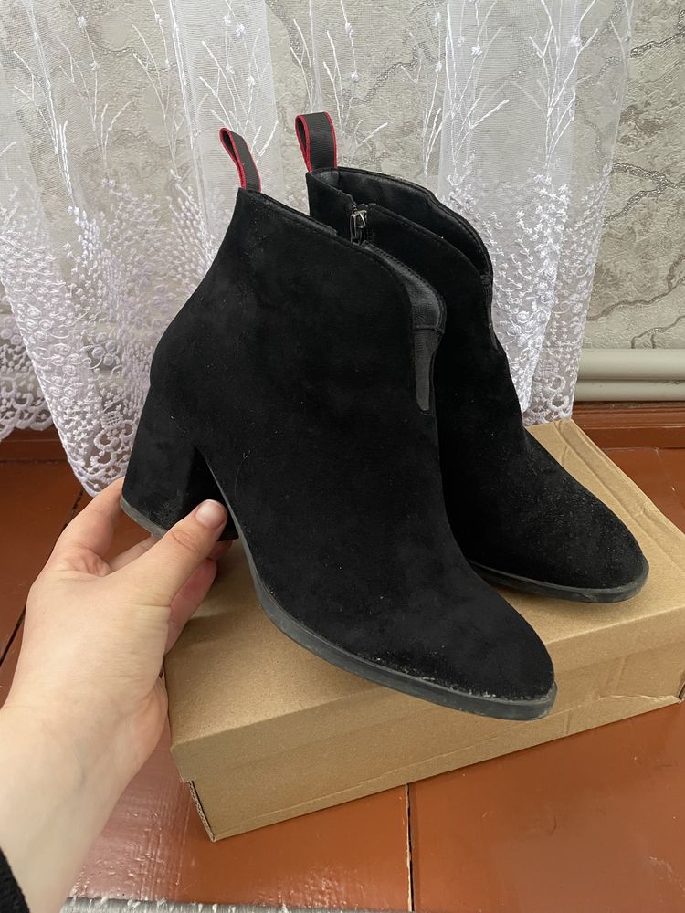 Ботінки весна осінь