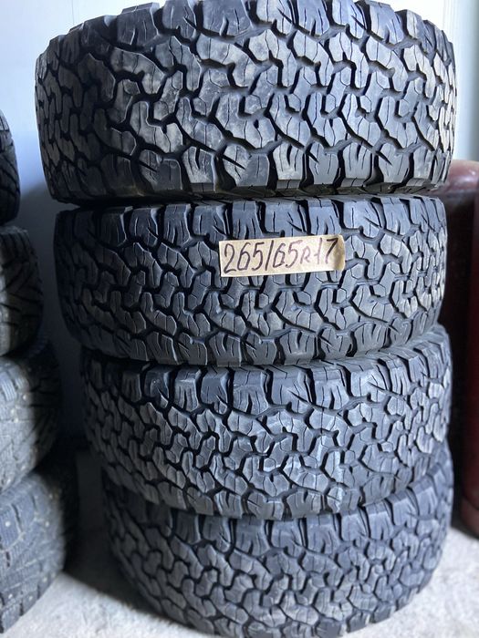 Продам шини  265/65/70. Р17,А/Т,M+S,болото