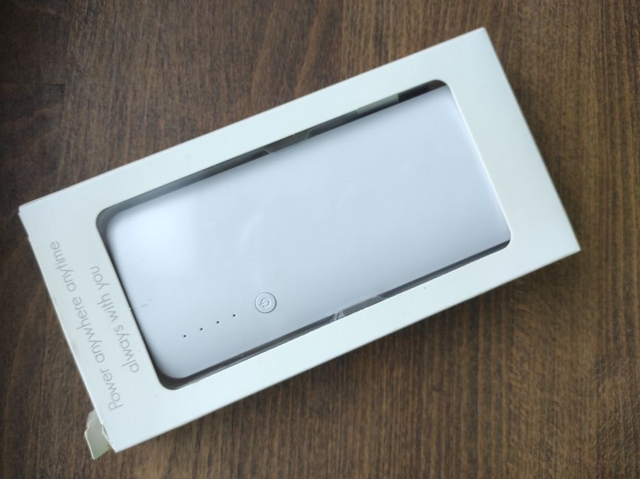Повербанк 10000 mAh новий в коробці
