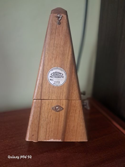 Обменяю . Метроном