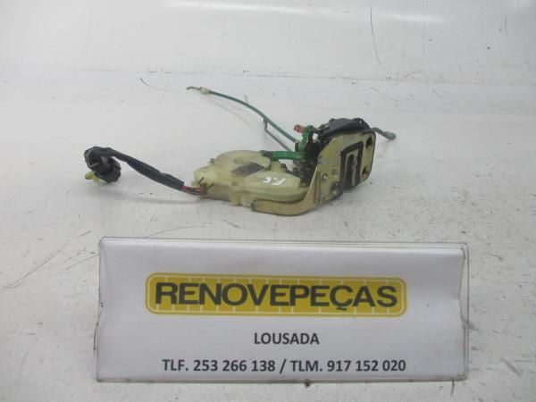 Fechadura / fecho porta frente esquerdo KIA Sorento I (JC)