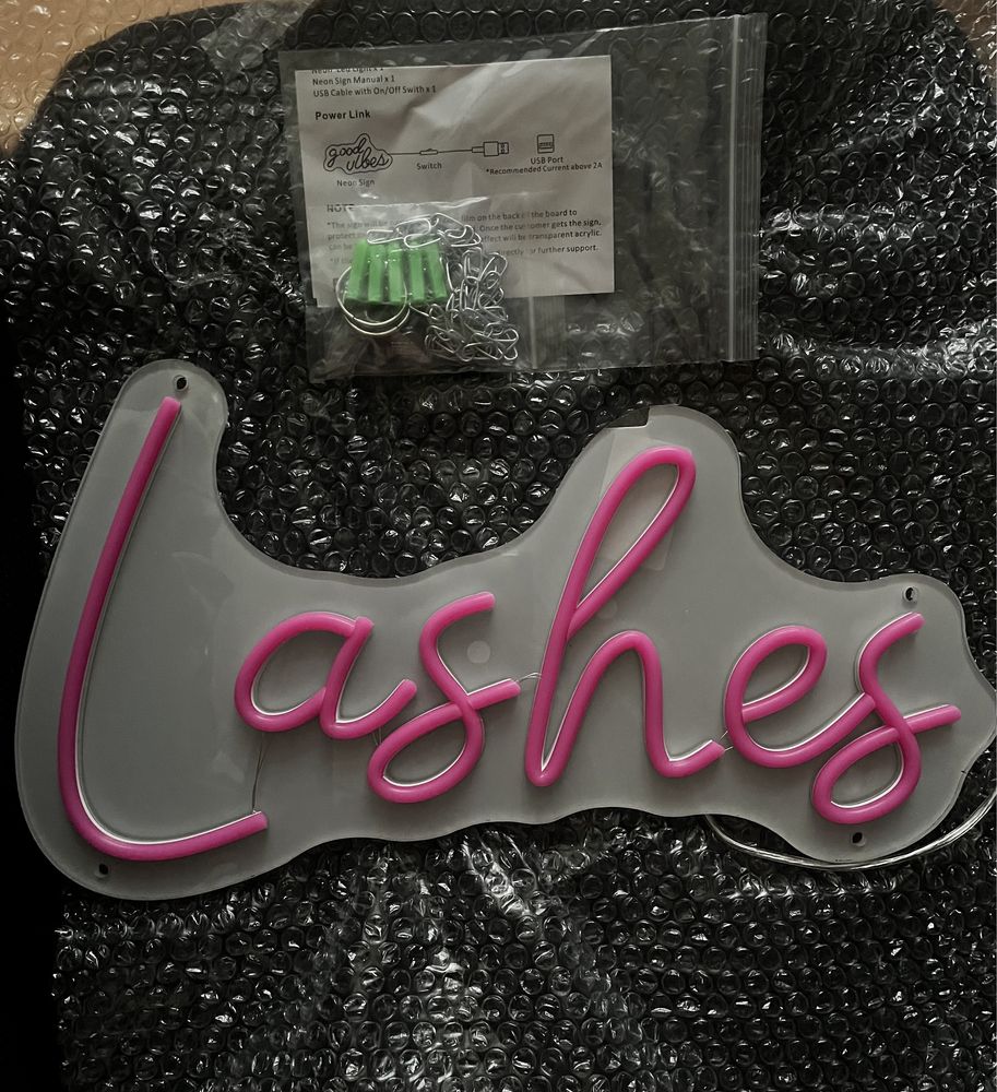 Neon LED Napis Lashes