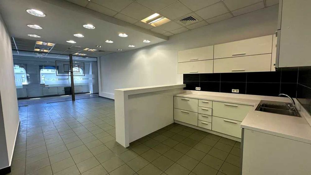 Без комісії, оренда офісу по вулиці Жилянська  487м2