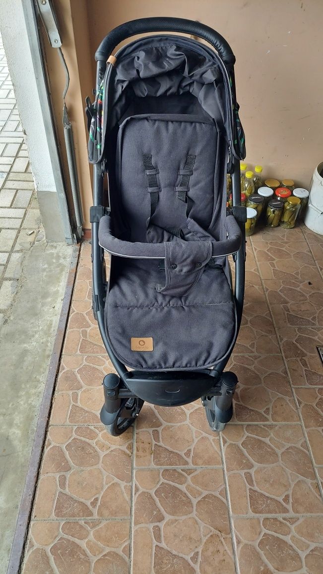 Wózek spacerowy 22kg.
