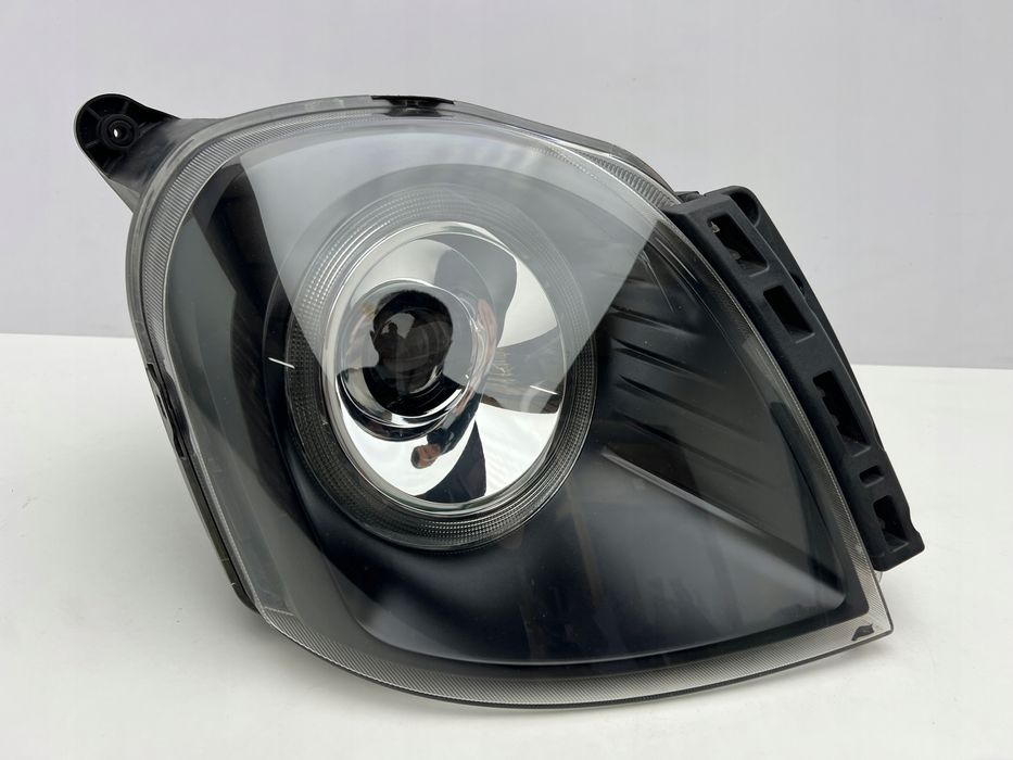 levc tx vn5 vista london taxi lampa przednia prawa przód 2017-