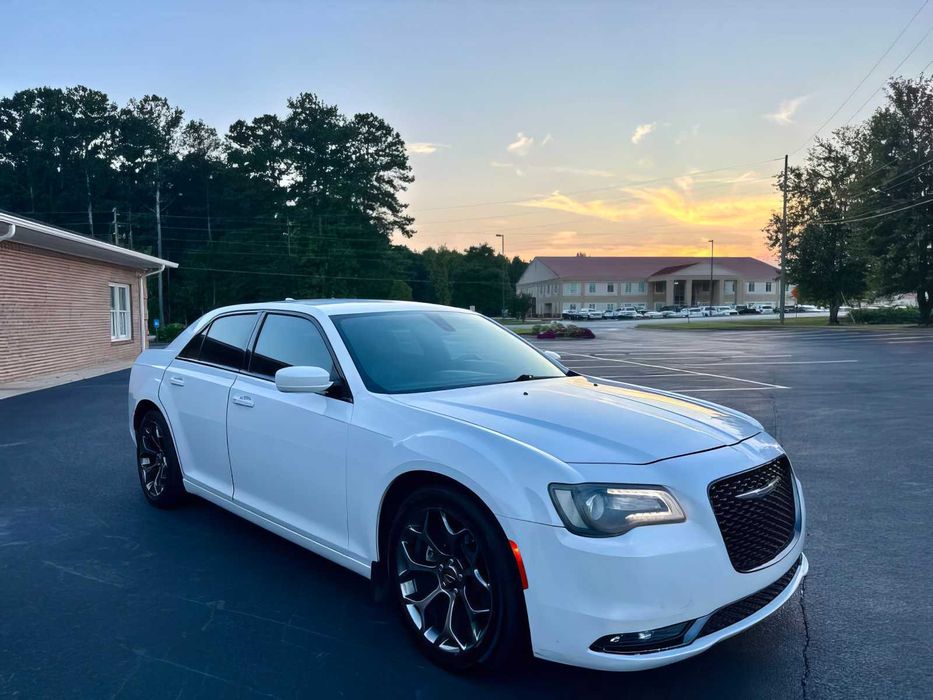 Chrysler 300      2015