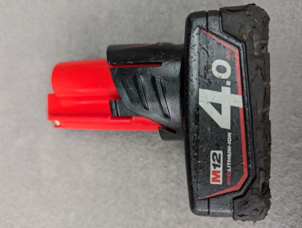 Bateria Milwaukee M12 4ah