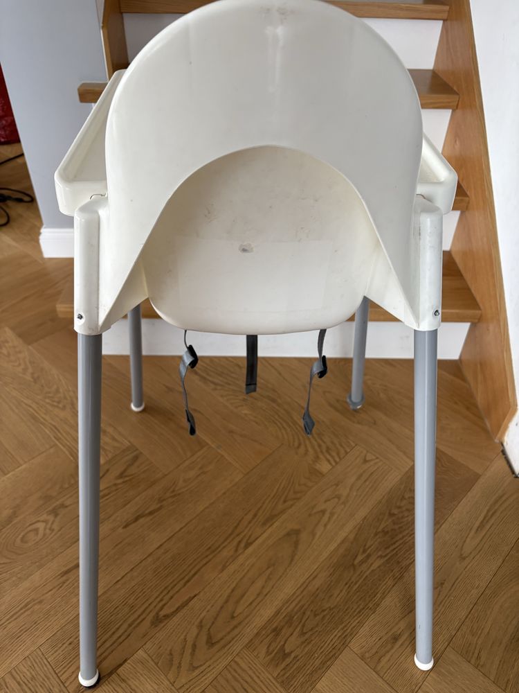 Krzesełko ikea antilop z tacka i pasami