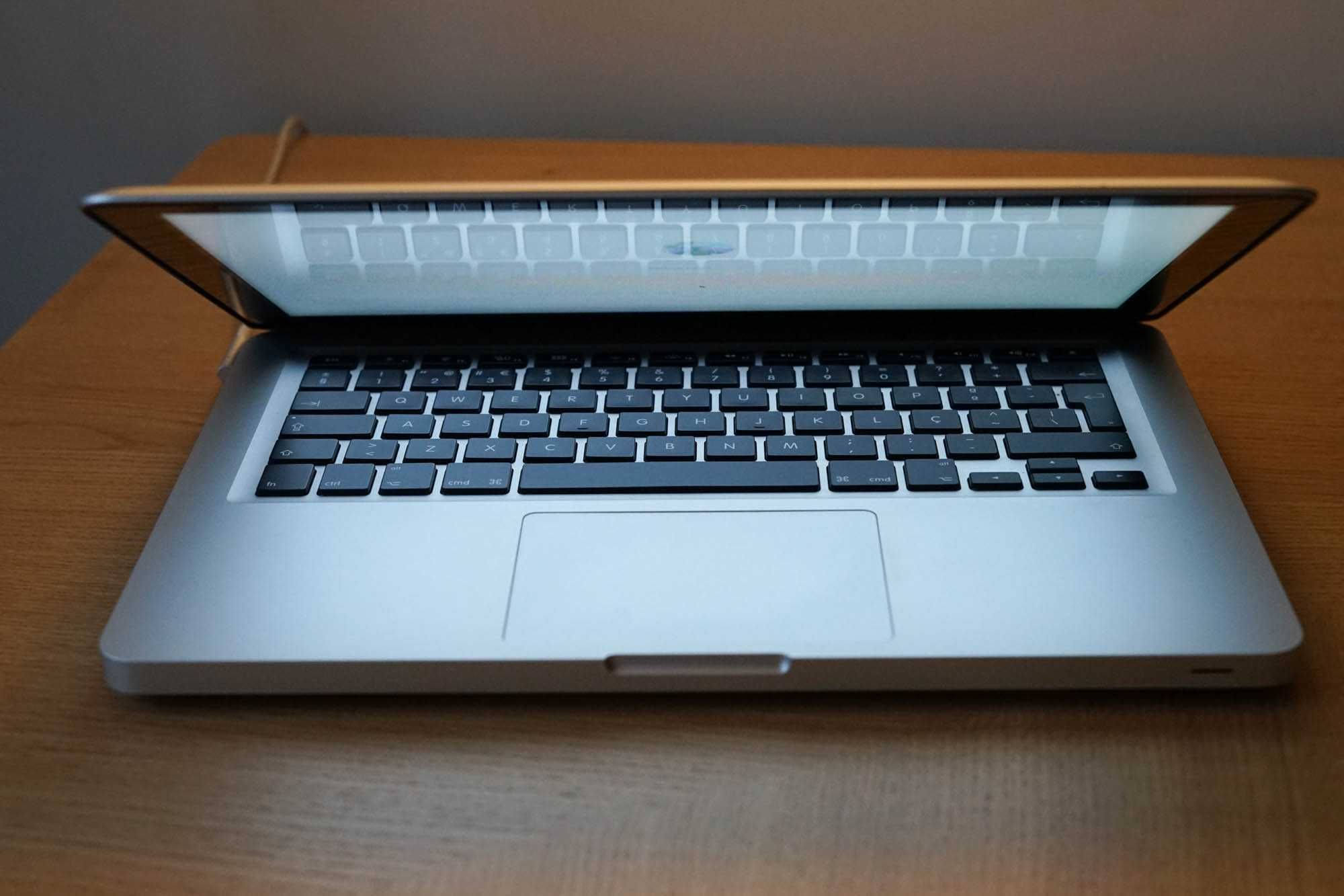 MacBook Pro 13 (mid 2012) - i5 | 8GB | 240GB  SSD