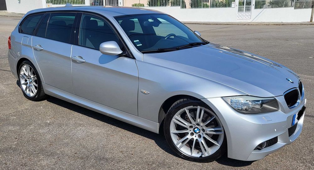 BMW 320d Touring Navigation Sport - Navegação Profissional - Pack M