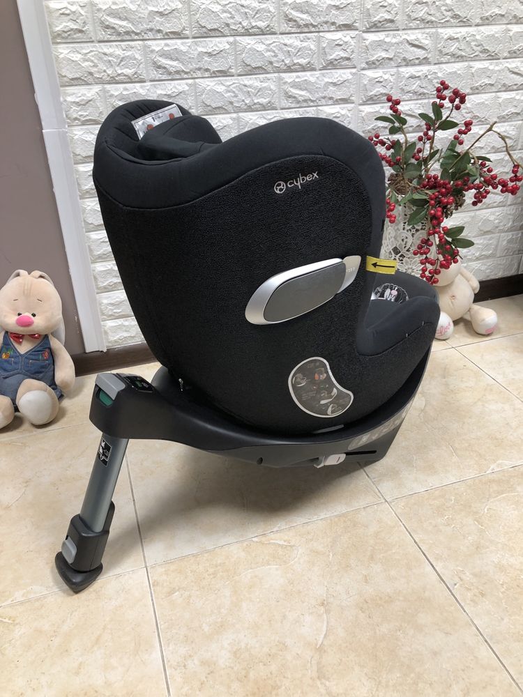 Автокрісло 360 Cybex Sirona Z i-Size Група 0/+1 (0-18 кг) сайбекс