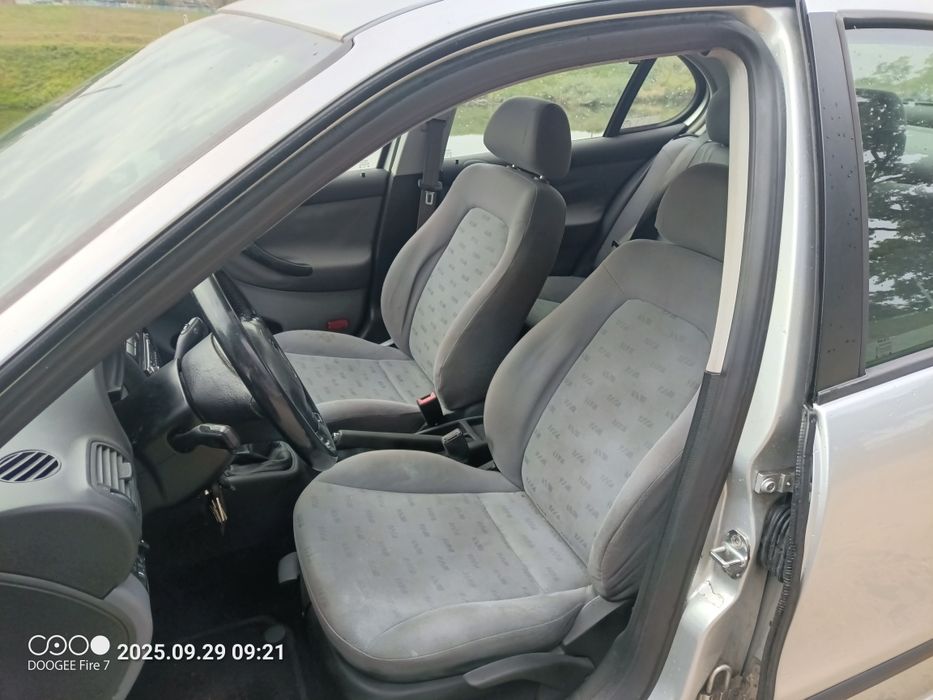 Seat Leon 1.6 benzyna klima