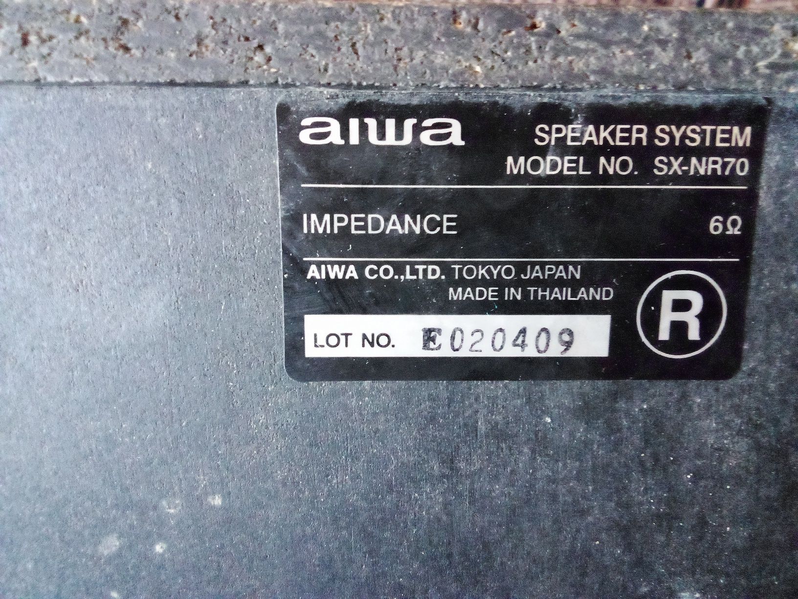 Продам колонки AIWA