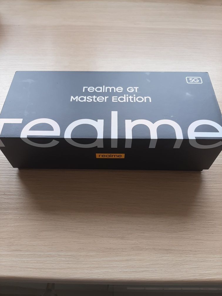 Smatfon Realme GT ME RMX3363 (nieużywany)