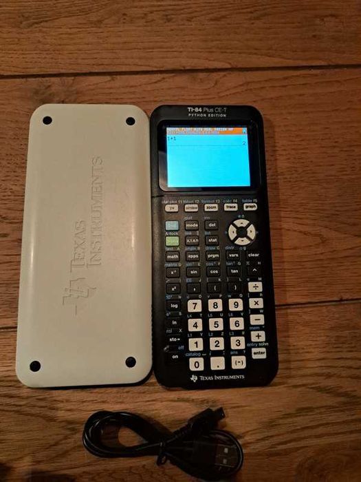 Texas Instruments TI-84 Plus CE-T